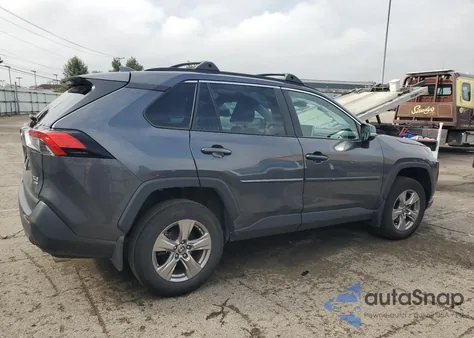 2020 Toyota Rav4 Xle из США, поврежденный, VIN 2T3P1RFV8PW391326